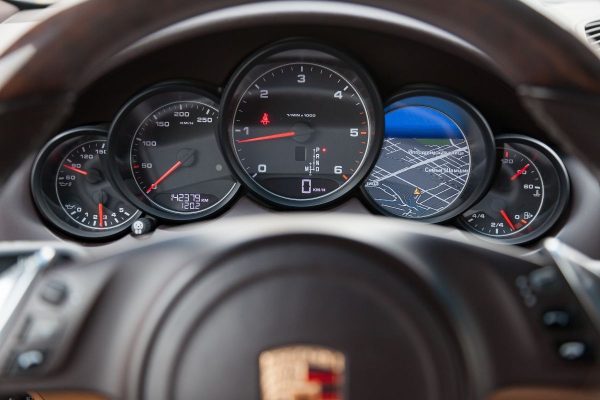 Porsche Cayenne - Image 2