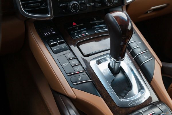 Porsche Cayenne - Image 3
